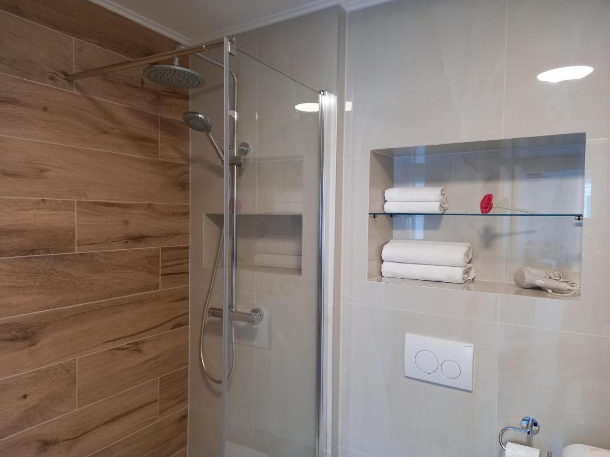 Bruno Split Centre Apartment And Room Bagian luar foto