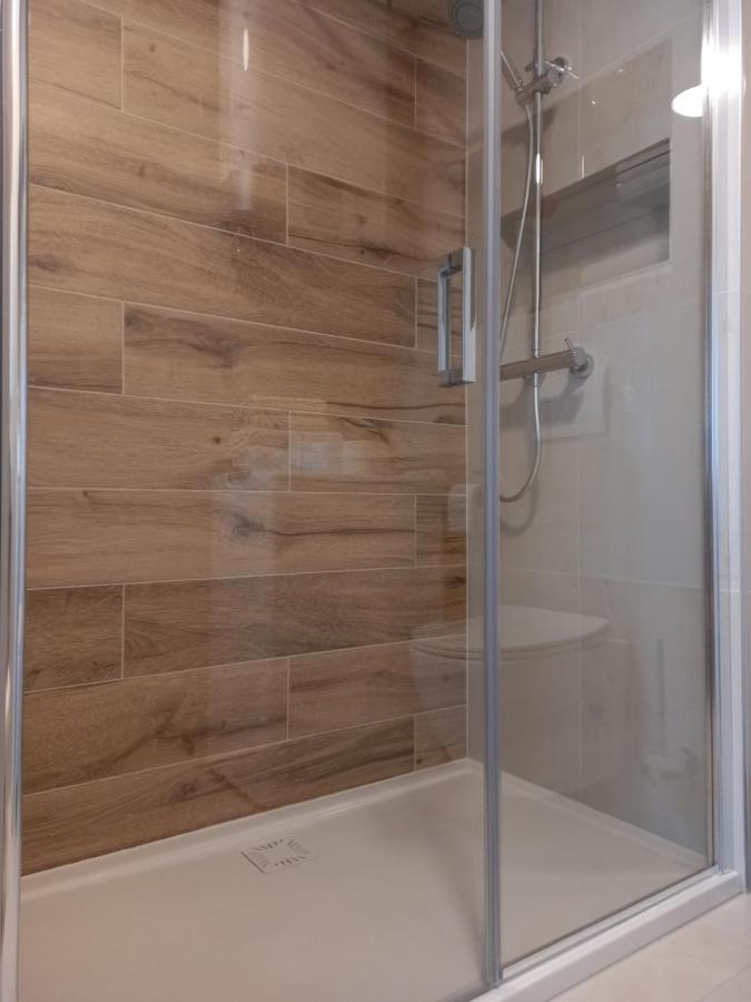 Bruno Split Centre Apartment And Room Bagian luar foto